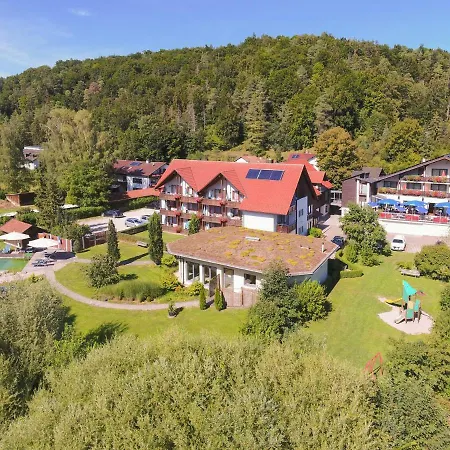 & Zur Linde 3* Kipfenberg