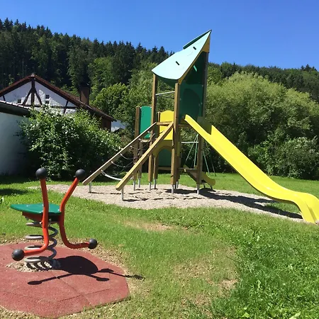 & Zur Linde 3* Kipfenberg